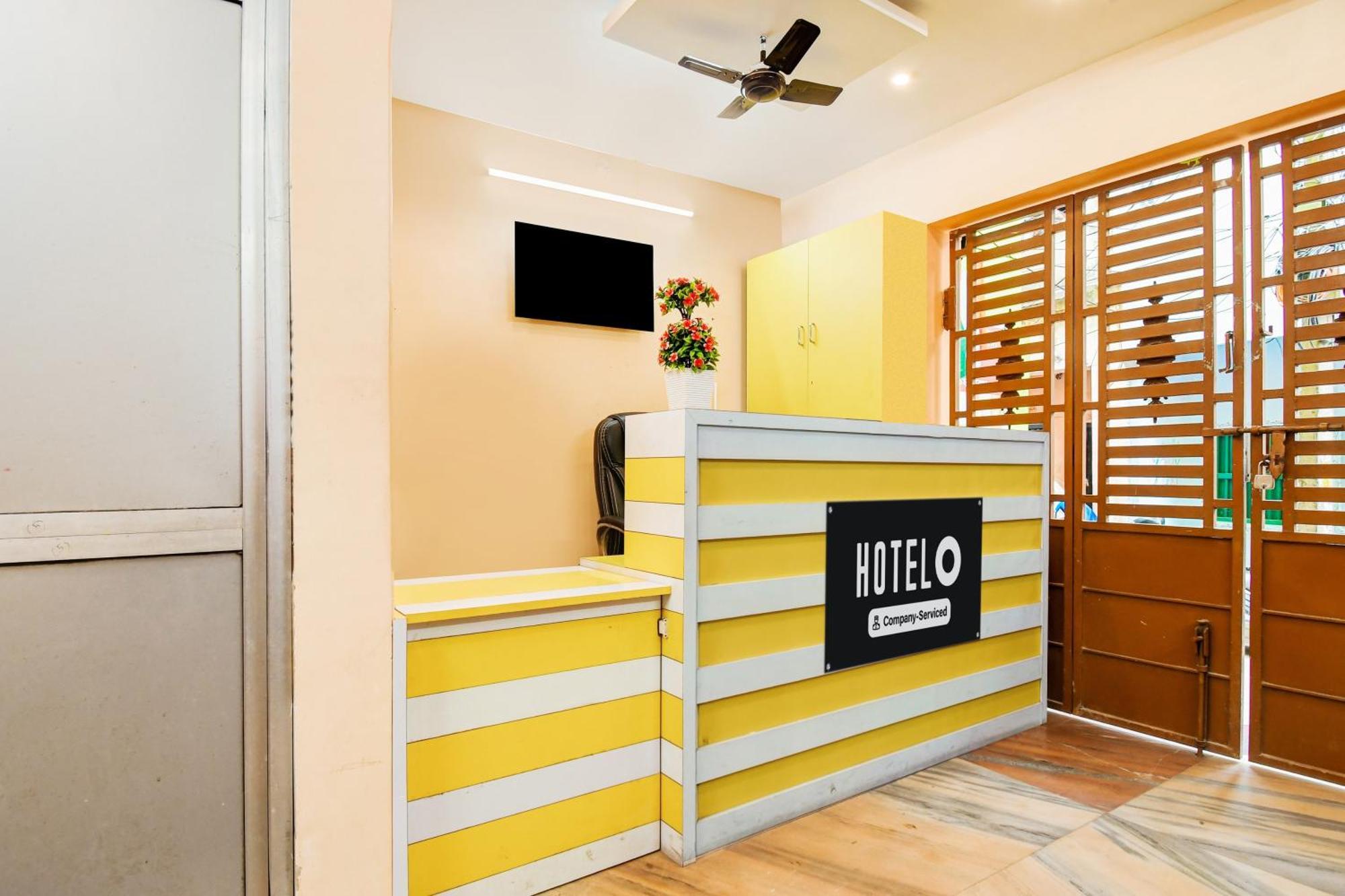 Super Hotel O Dakshin Dwar Formerly Radha Krishna Niwas プリ エクステリア 写真